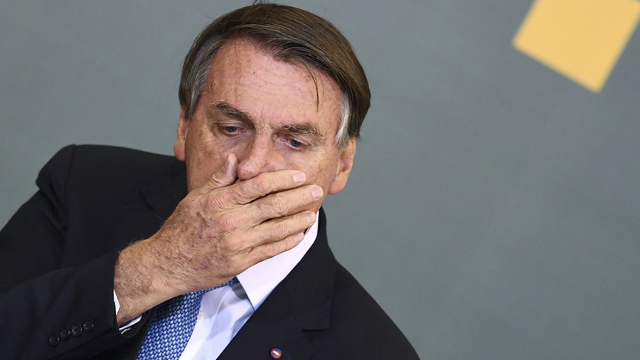 A una semana del juicio electoralCongelaron las cuentas de Bolsonaro por multas impagas
