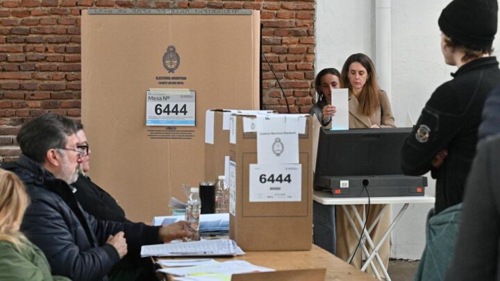 Deficiencias en el funcionamiento del voto electrónicoDenunciaron por «presunto fraude electoral por negligencia» a Rodríguez Larreta