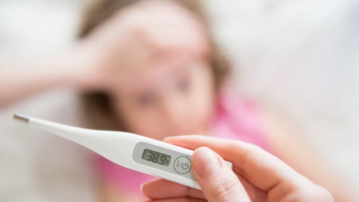 SaludCinco cosas que nunca deben hacerse cuando un hijo está enfermo, según una pediatra de Harvard