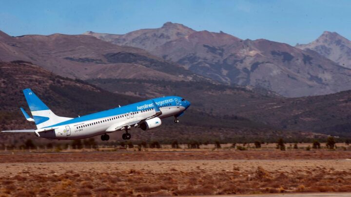  CONECTIVIDAD REGIONALDesde enero Aerolíneas Argentinas tendrá una nueva ruta entre Montevideo y Bariloche