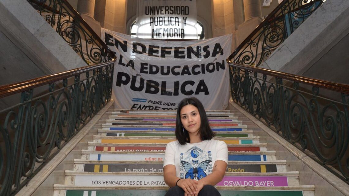 #UniversidadGratuitaEl oficialismo lanzó una campaña en defensa de la universidad gratuita