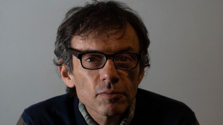 Estado de sospecha"Un libro de Osvaldo Aguirre que revisa el rol del periodismo ante la dictadura