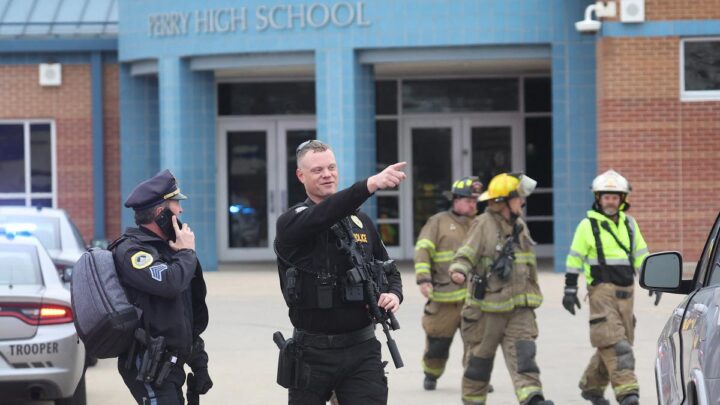IowaVarios heridos de bala tras un tiroteo en un colegio secundario en EEUU