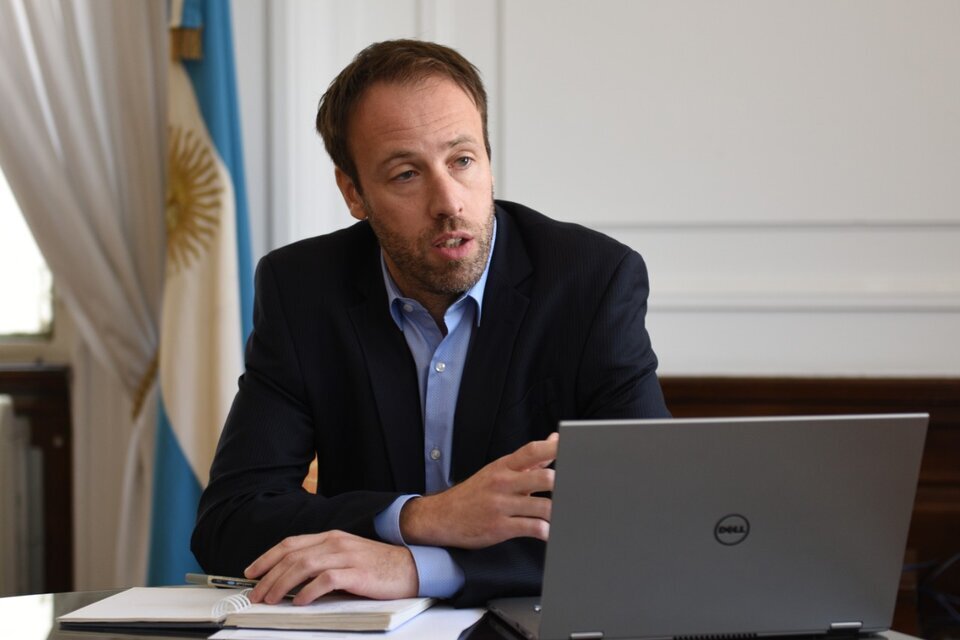 El ministro de Economía bonaerense lo detalló a través de las redes socialesPablo López:»Los jubilados de la Provincia son el grupo social más perjudicado por Milei»