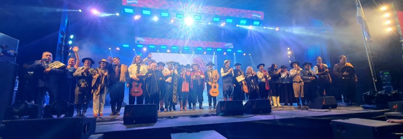 Fiesta Nacional de la GuitarraCon un gran marco de público se desarrolló la tradicional noche de payadores