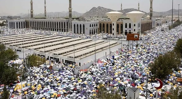 hay casi 600 muertosCalor extremo en la peregrinación a La Meca